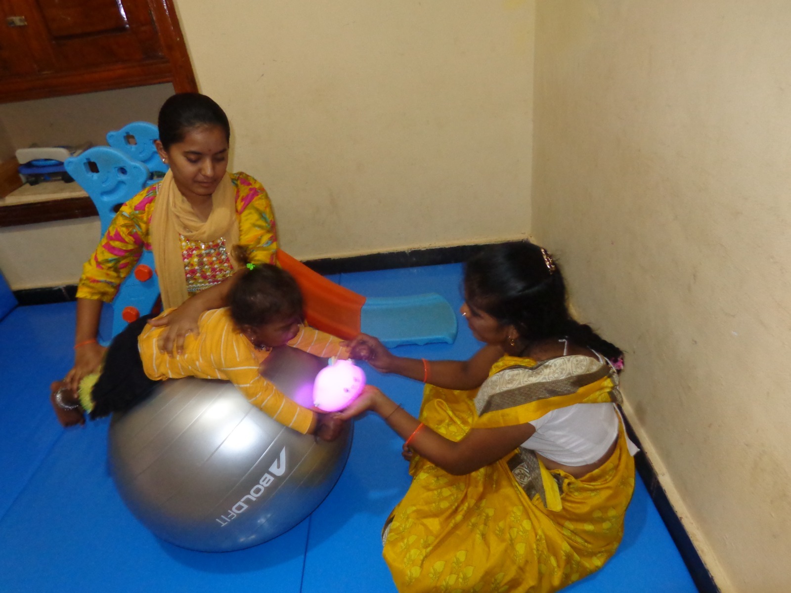 Vidya Mytri Trust Children with Disability photograph